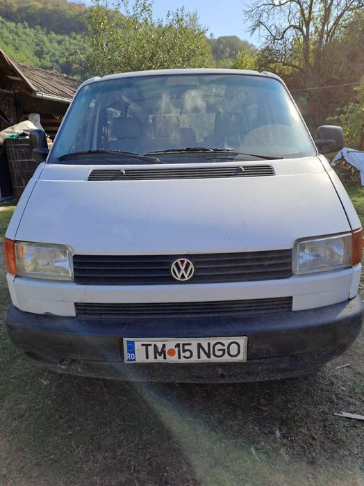 Microbuz Volkswagen T4