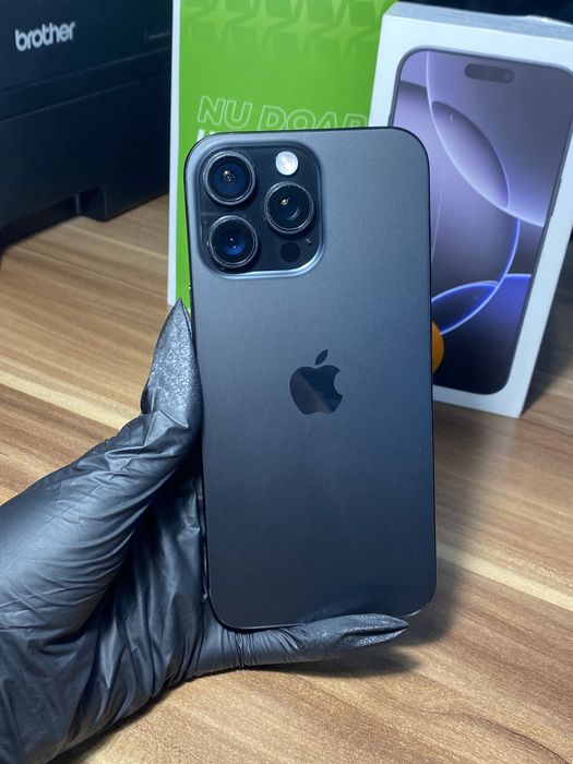 iPhone 16 Pro Max • 512 GB • Black Titanium