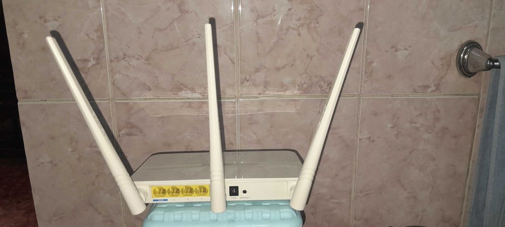 МОЩНЫЙ Wi-Fi router Вай-Фай роутер Tenda F3 для ОПТИКА