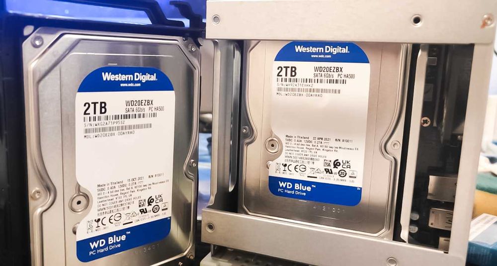 Server QNAP Nas TS-230 + 4TB WD - Solutie Stocare Cloud - Google/Apple