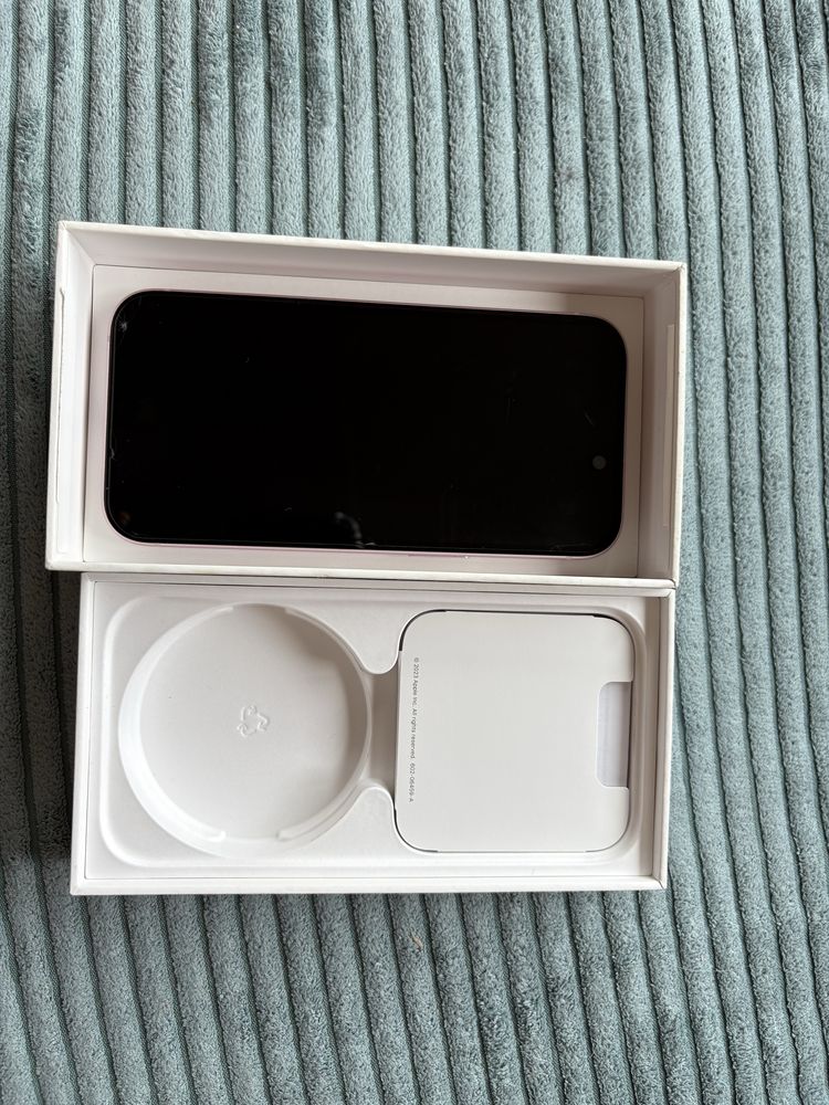iphone 15 pink 256 GB
