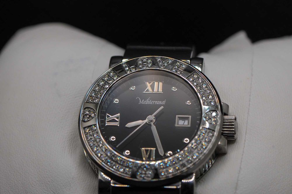 Швейцарски дамски часовник с 94 диаманта - Paul Picot  - Méditerranée