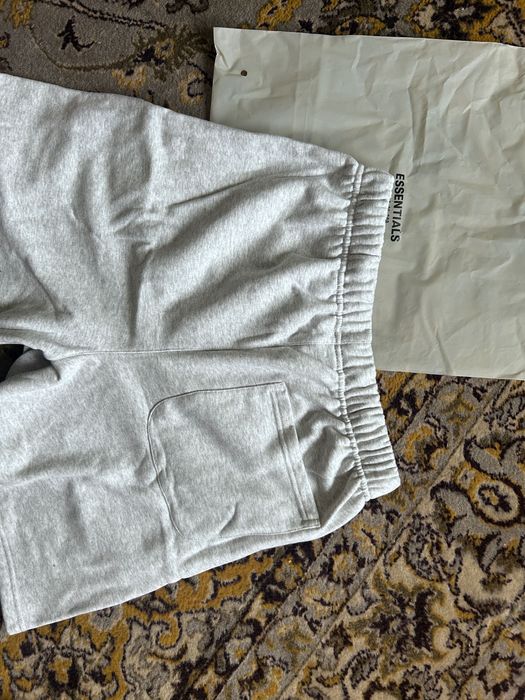 VAND Essentials FOG Shorts