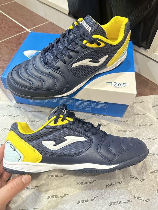 Joma зальники новые на 38-39 размер