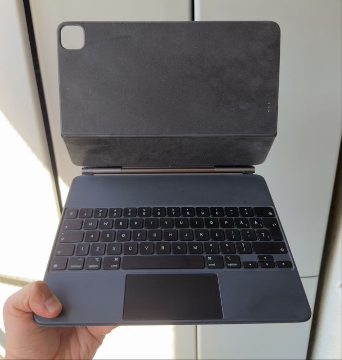Magic Keyboard 12.9 inch Apple