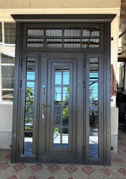 Срочно Продам входной железный дверь