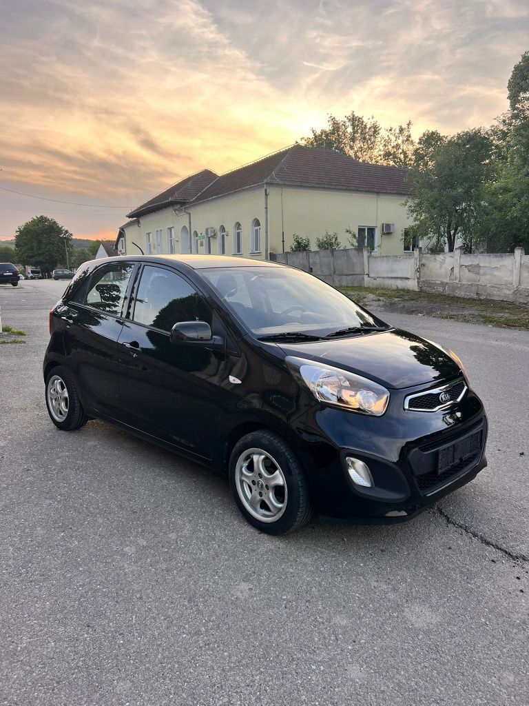 Kia Picanto, 1.0 benzină, an 2013, euro5