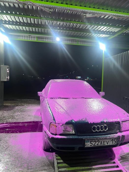 Продам Ауди 80 б4