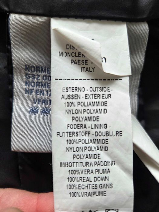Пухено яке Moncler, 6г.