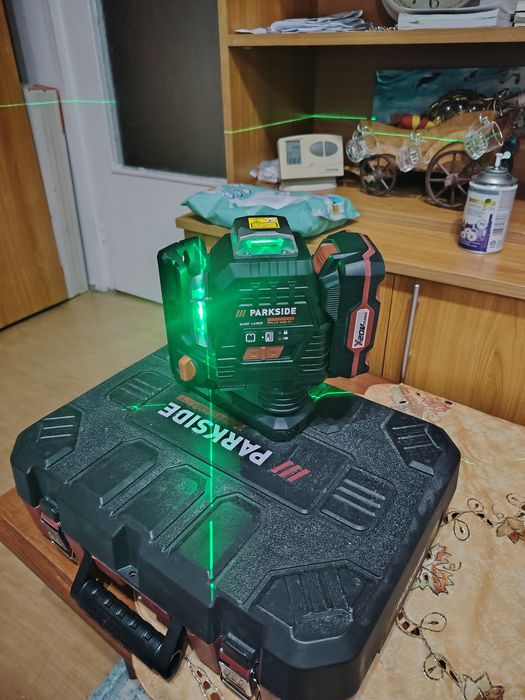 Vînd  laser Parkside Performance model PKLLP 3360 A1. -Nou!