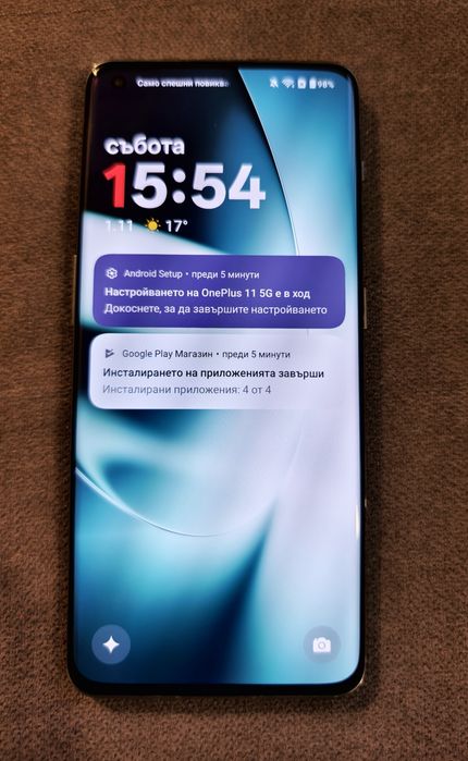 OnePlus 11 – 16GB RAM / 256GB ROM – Перфектно състояние