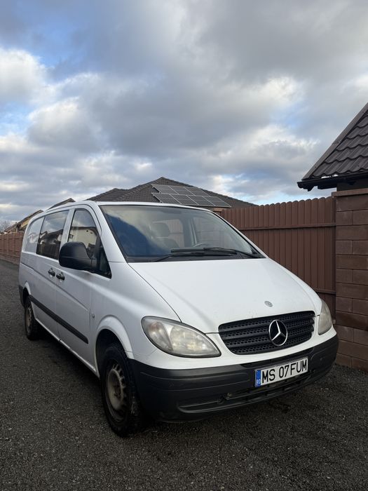 Mercedes Vito 2.2D 2007 5 locuri + marfa