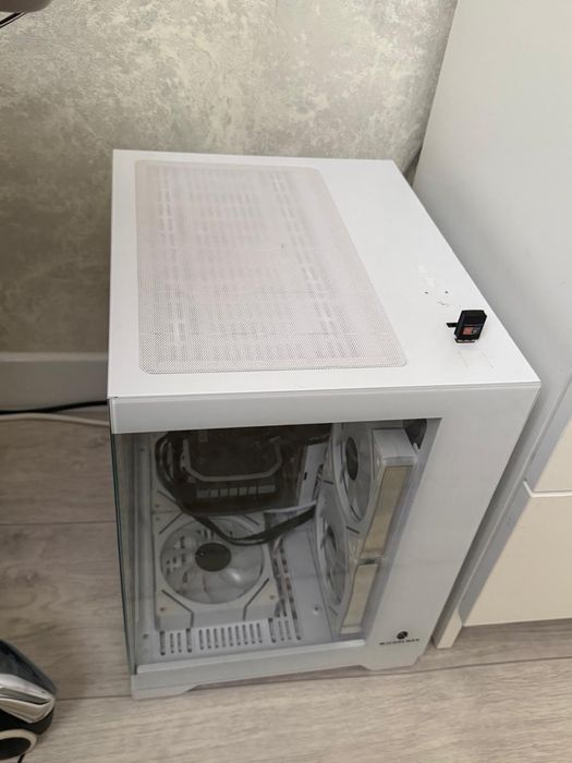 Компьютер в отличном состояний