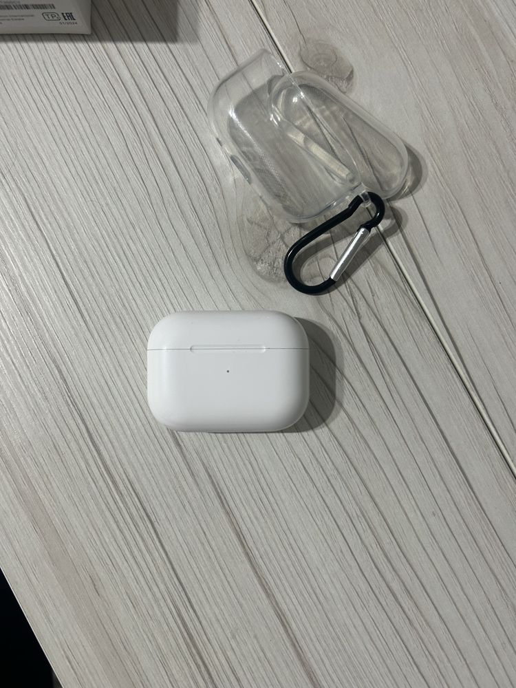 AirPods Pro новые