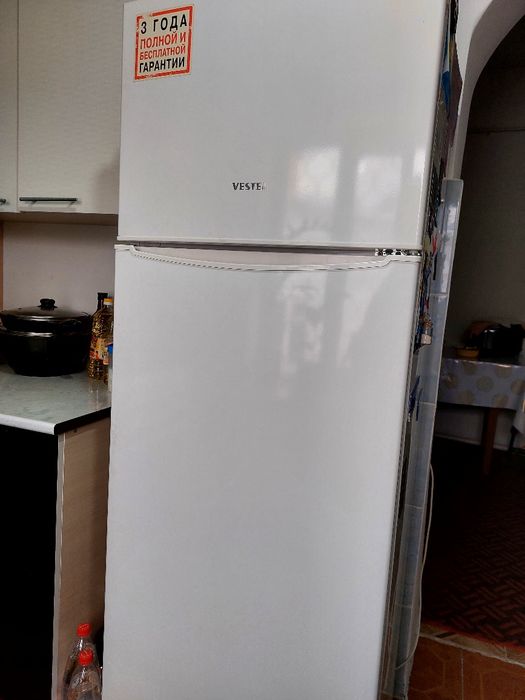Холодильник продаю