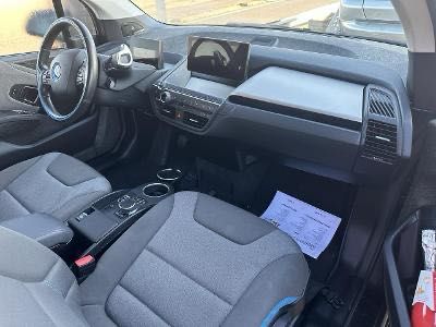 BMW i3 120Аh, термопомпа, летни гуми,ГО, пробег 320км