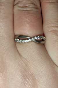 Inel de argint cu forma infinitului