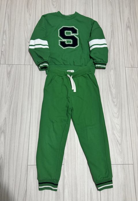 Lot haine marimea 128