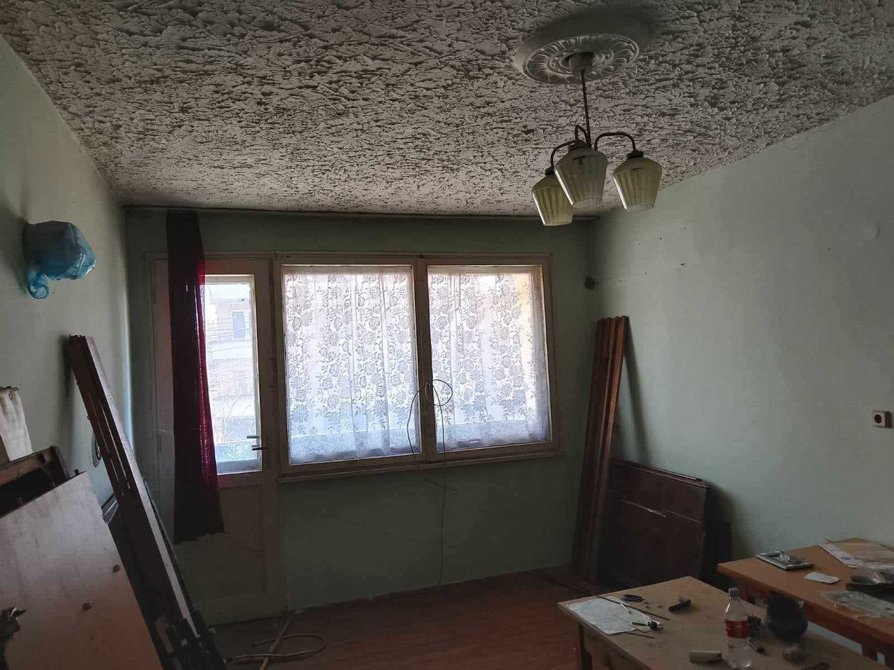 Продава се Тристаен апартамент в Левски - 100 кв.м за 418 €/кв.м - Снимка #6