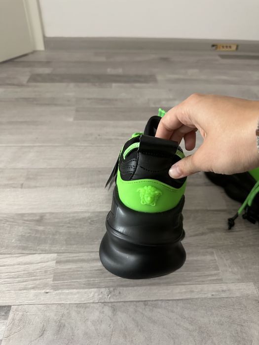 Adidasi Versace 2023