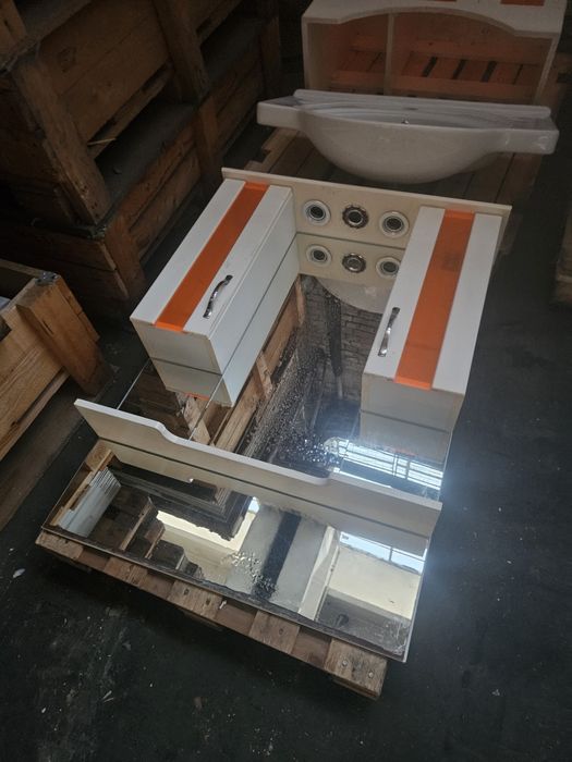 Okazie mobilier baie cu chiuveta +wc cu bazin