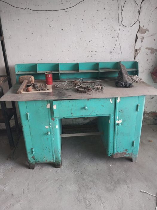 Стол металлический  для СТО