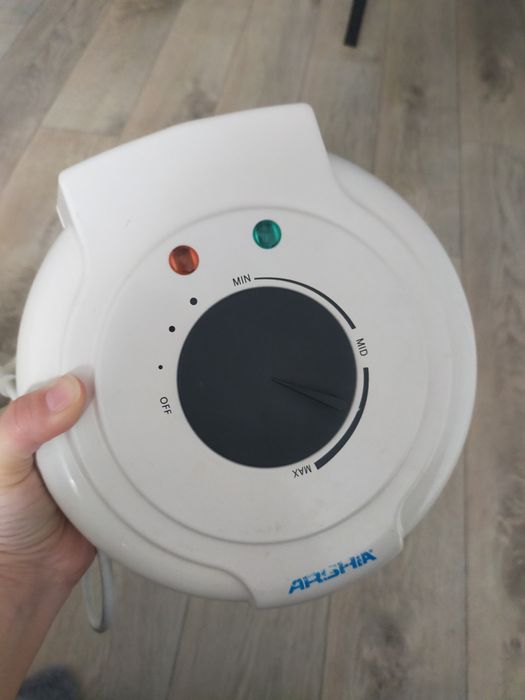 Вафельница б/у продам