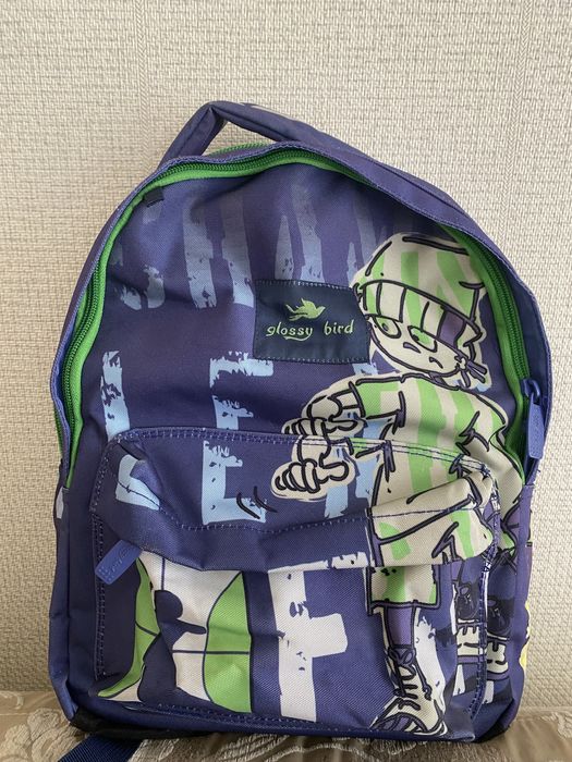 Рюкзак школьный