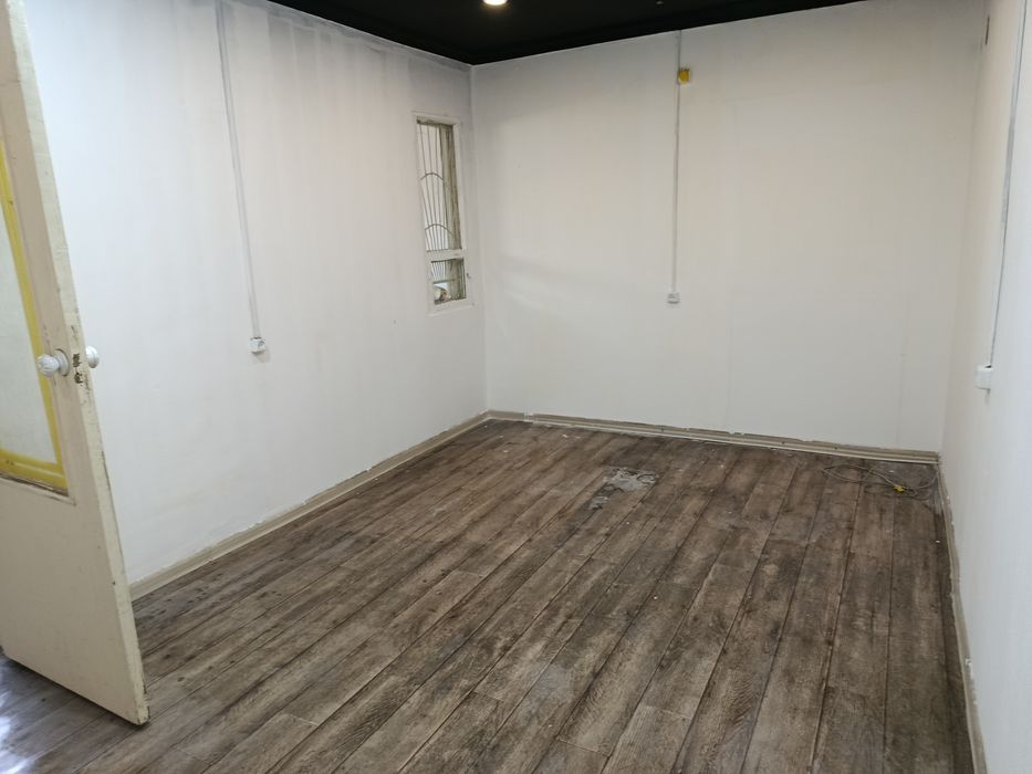 Нежилое помещение, офис, электроаппарат.