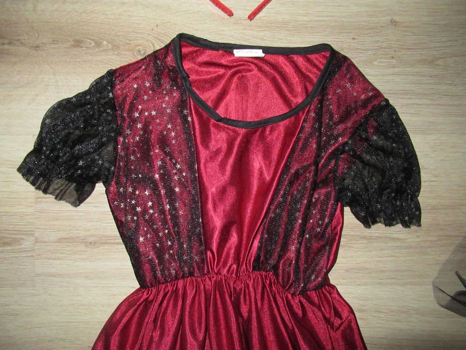 ХЕЛОУИН костюм/ рокля --в 4 части--116/122 номер