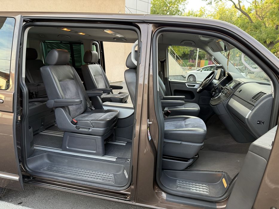 Multivan 2011 DSG 2.0 diesel 180 cp