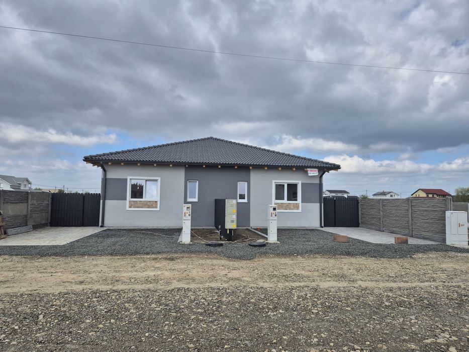 Proprietar! Vand parte duplex 4 camere, 2 bai