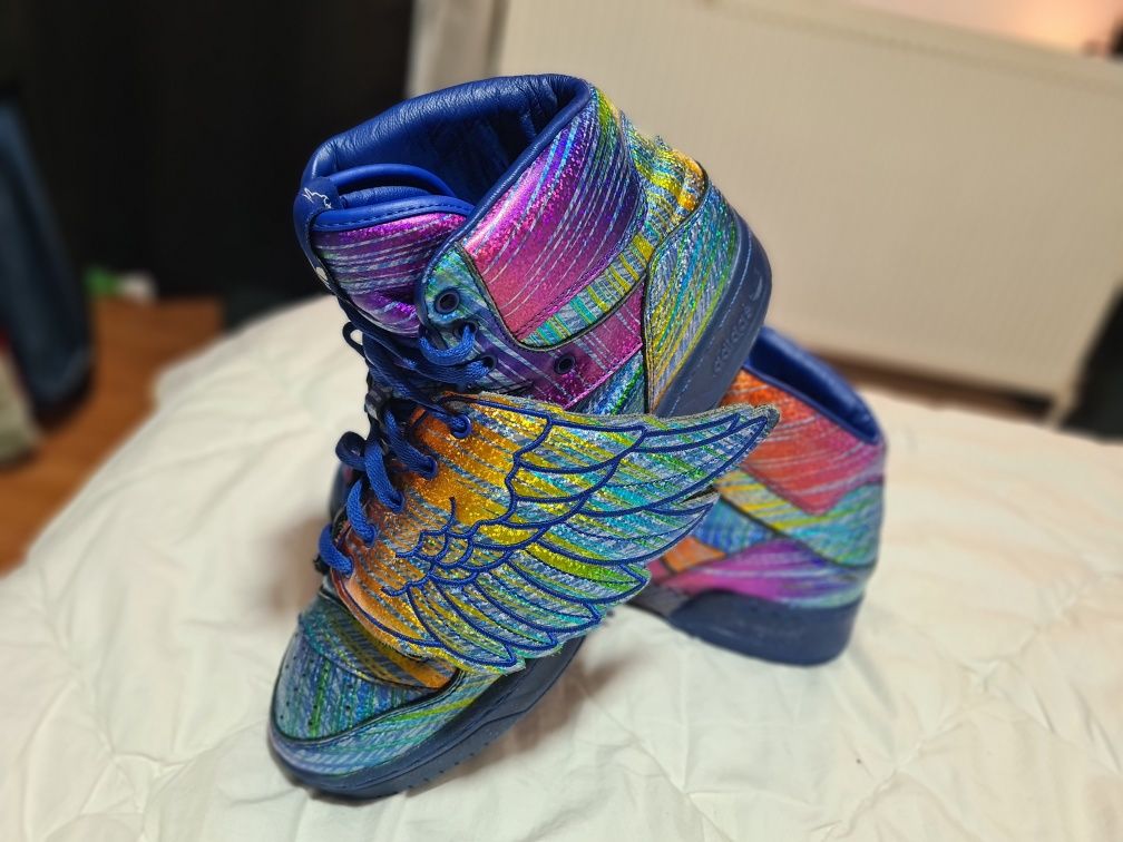 Adidas Original Jeremy Scott Sneakers Rainbow Hologram Rainbow