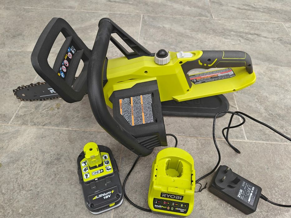 Drujba RYOBI pe acumulator 18v,,,hobby.