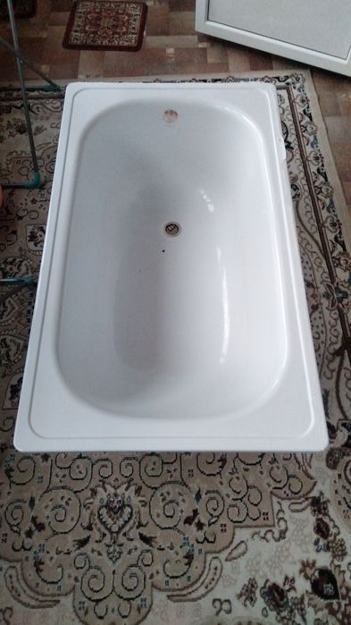 Ванна новая  отличном состоянии