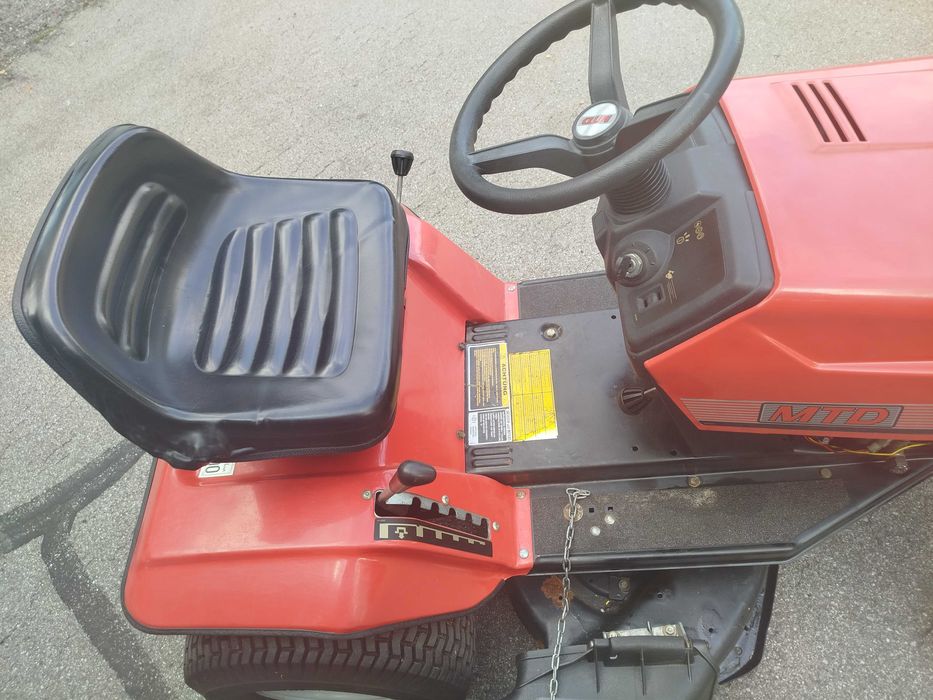 Tractor gazon 12 cai