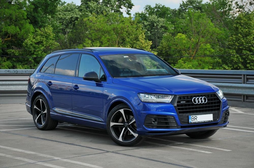 Audi Q7 Audi Q7-Sline-Quattro-3.0TDI-Panorama