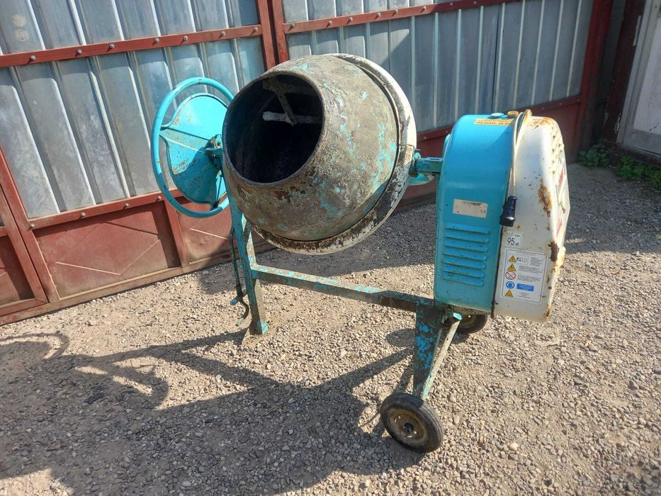 betoniera fabricatie italiana de 230 litri