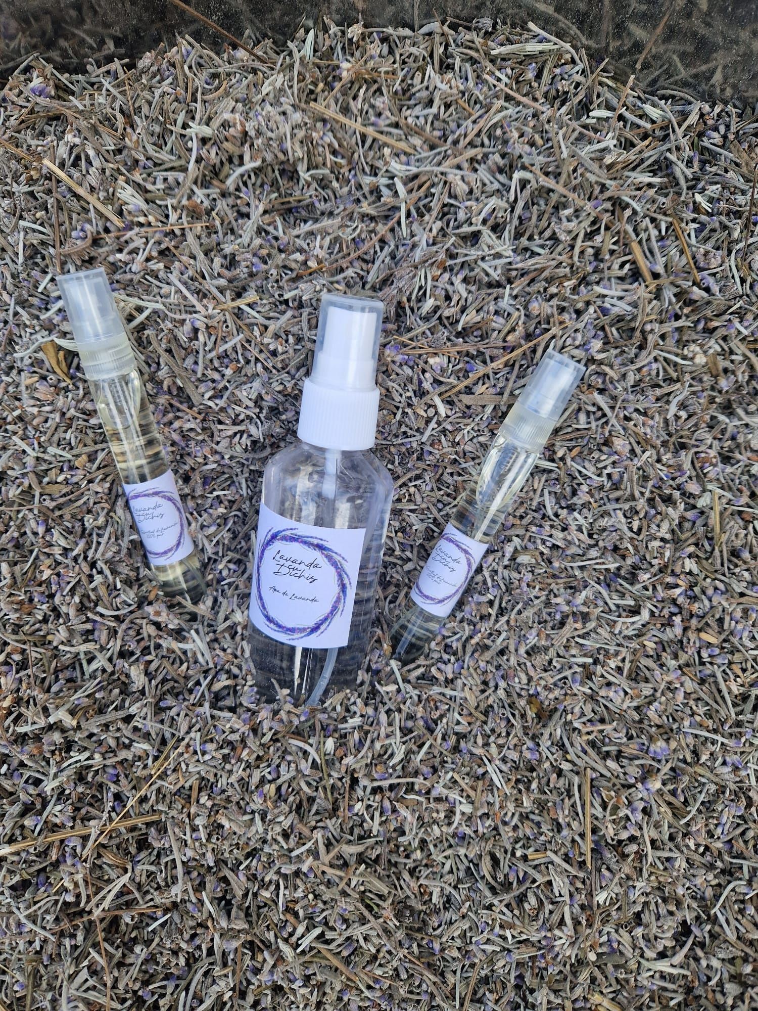 Ulei de lavanda apa de lavanda, săculeți ,lumanari