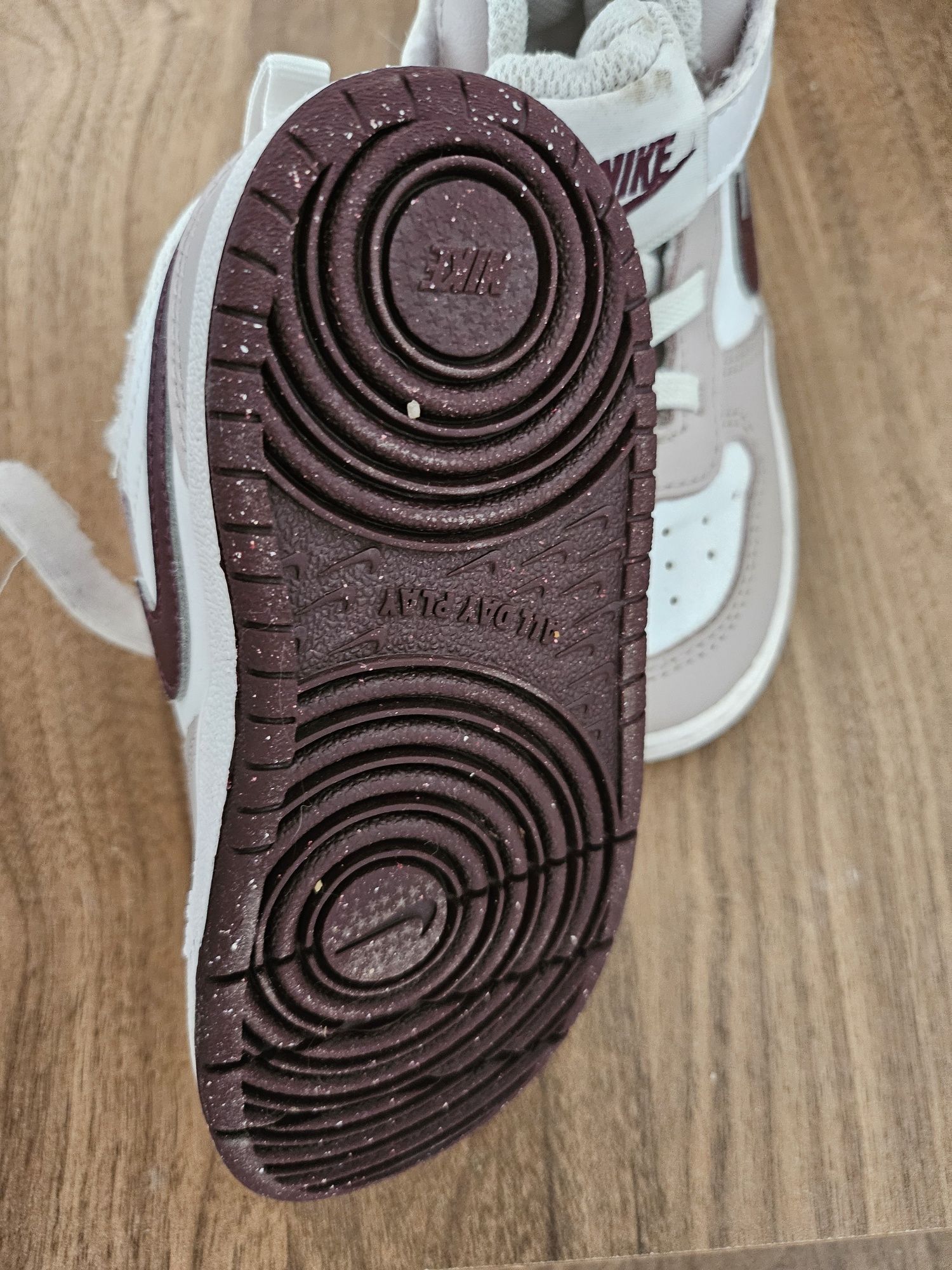 Кецове  Nike за момиче