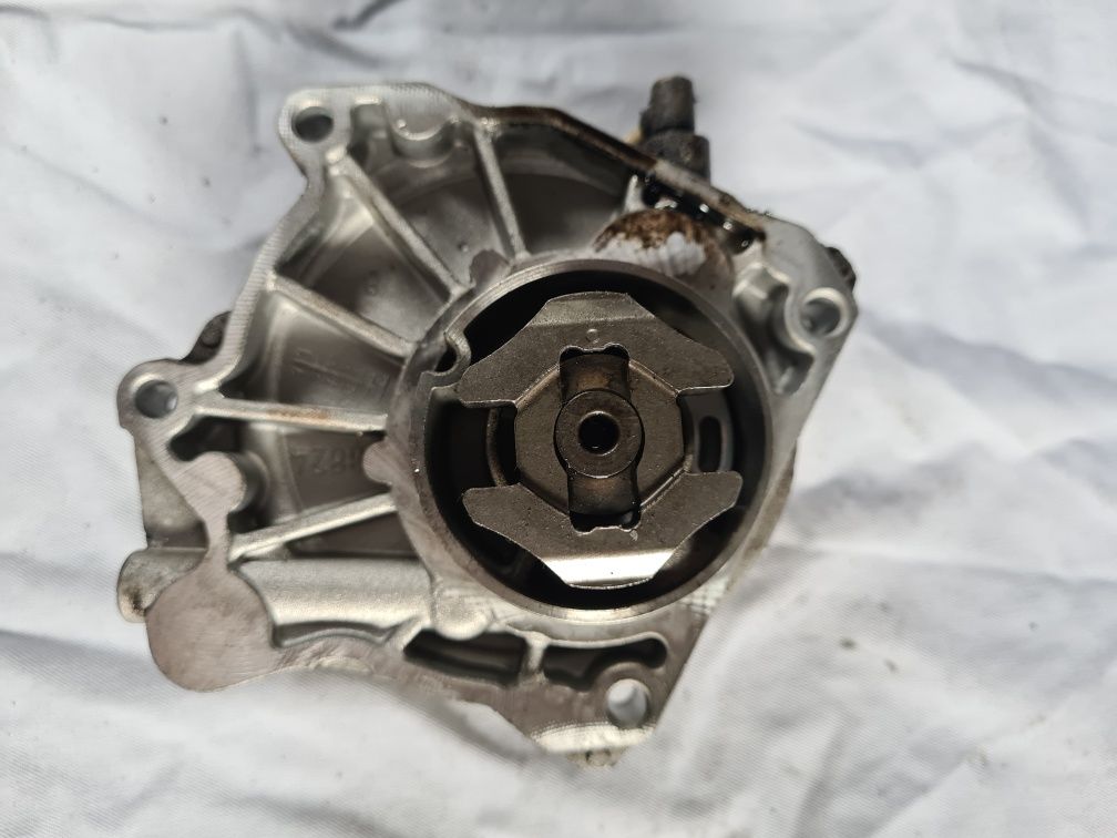 Pompa vacuum 55205446 Opel Insignia Astra J Zafira C 2.0 cdti