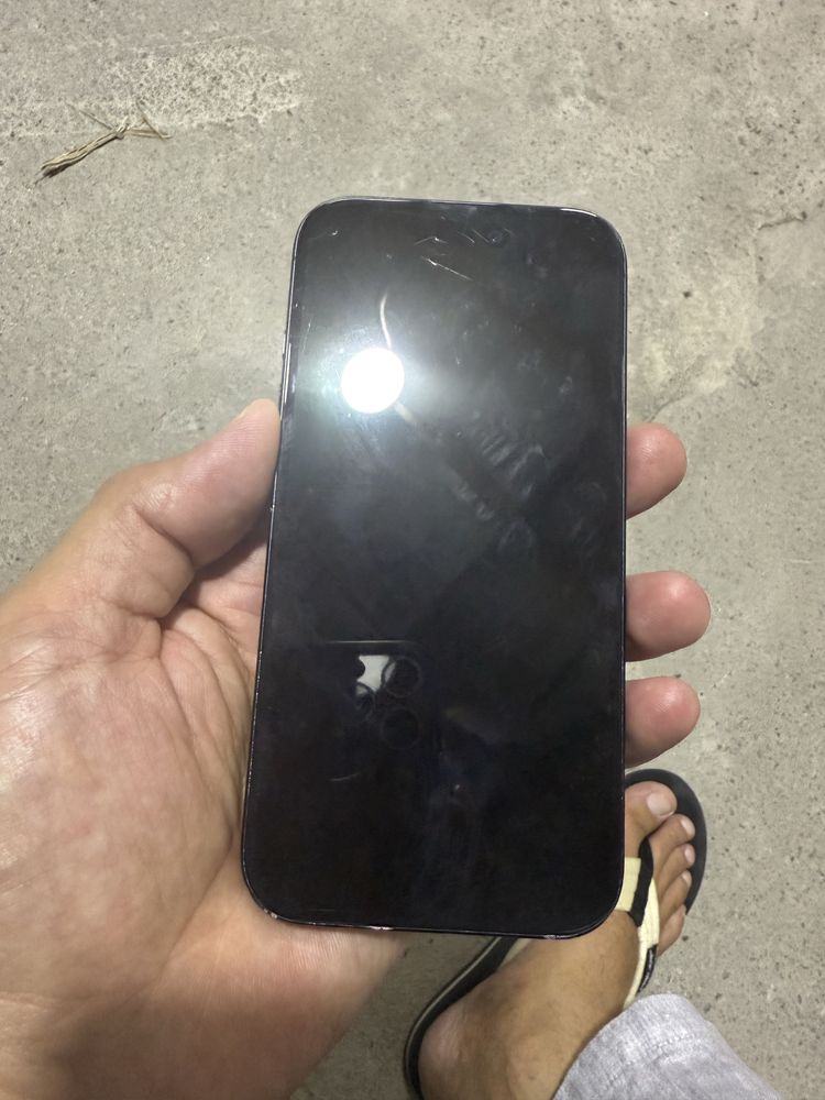 iPhone 16   256 gb Black