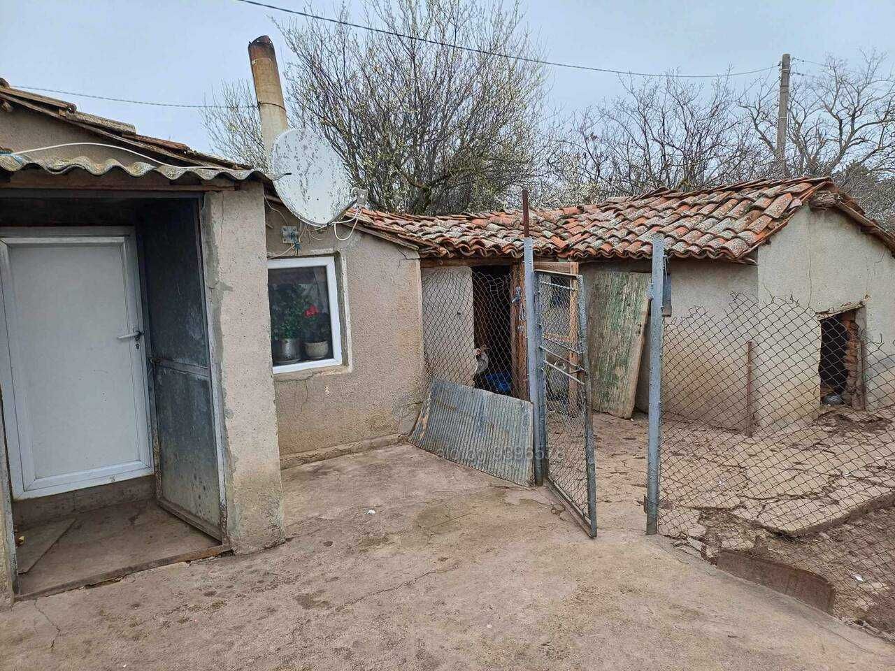 Къща за ремонт в Видно