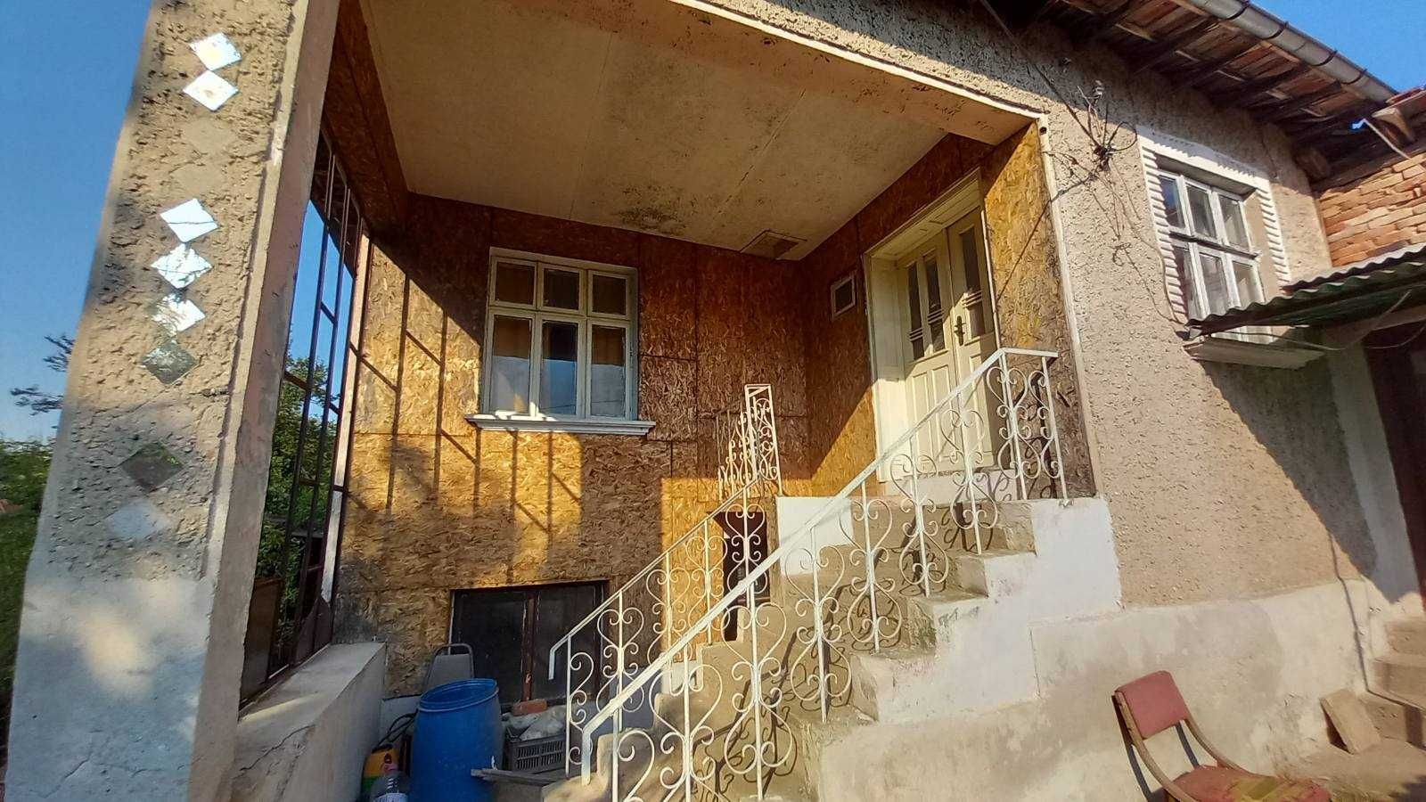 Къща - За продажба - гр. Цар Калоян