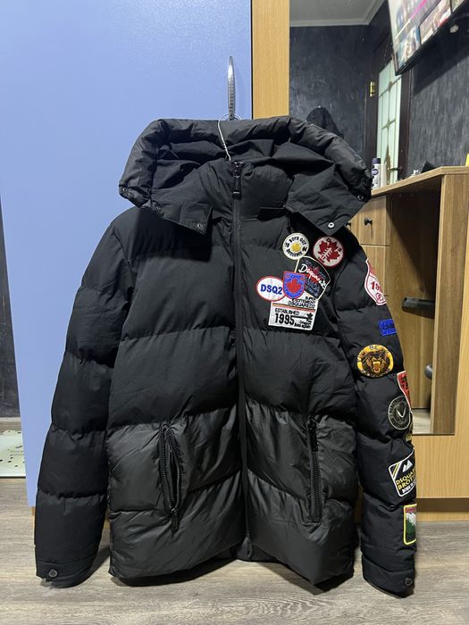 geaca dsquared2 marimea M fit S