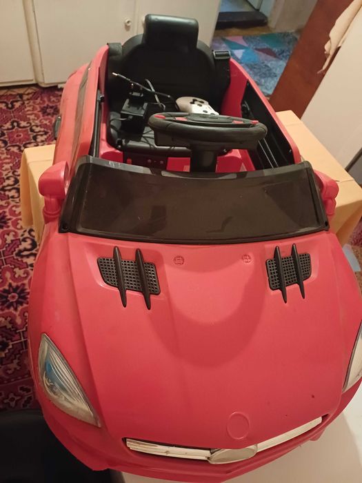 Управляема количка с дистанционно