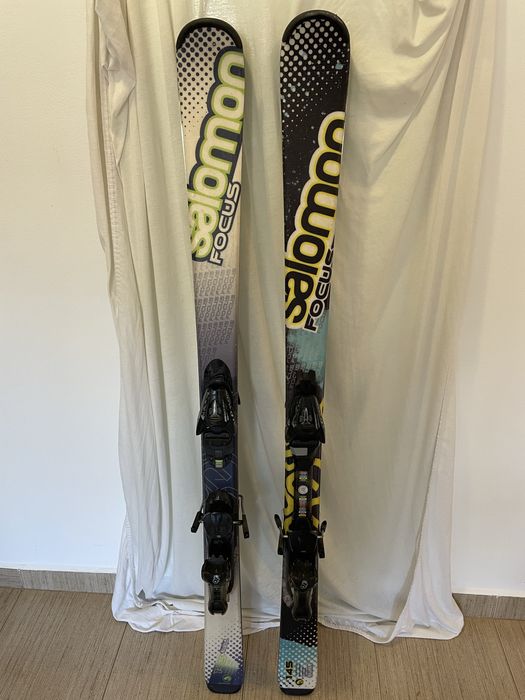 Schiuri schi 145 cm salomon focus