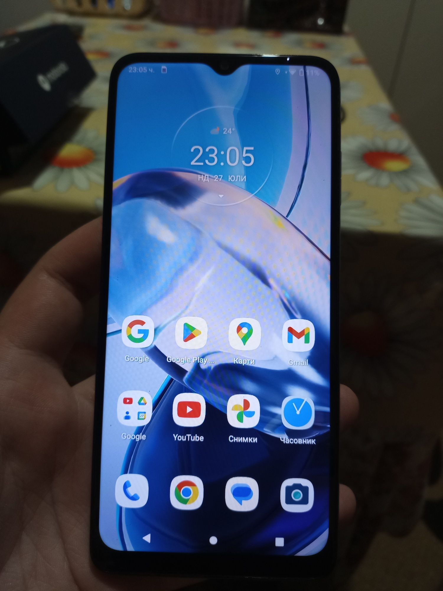 Смартфон Motorola E 22 в перфектно състояние