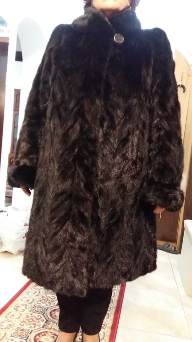 Super ocazie !Haina nurca.Super eleganta