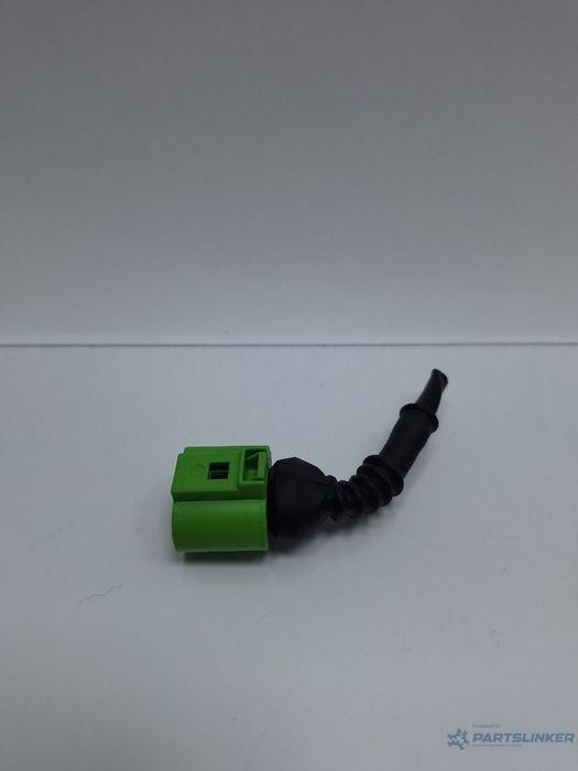 Mufa conector 3 pini VOLKSWAGEN PASSAT 3B3 2000 - 2005 1.6 1.6 ALZ 8E0973703B
